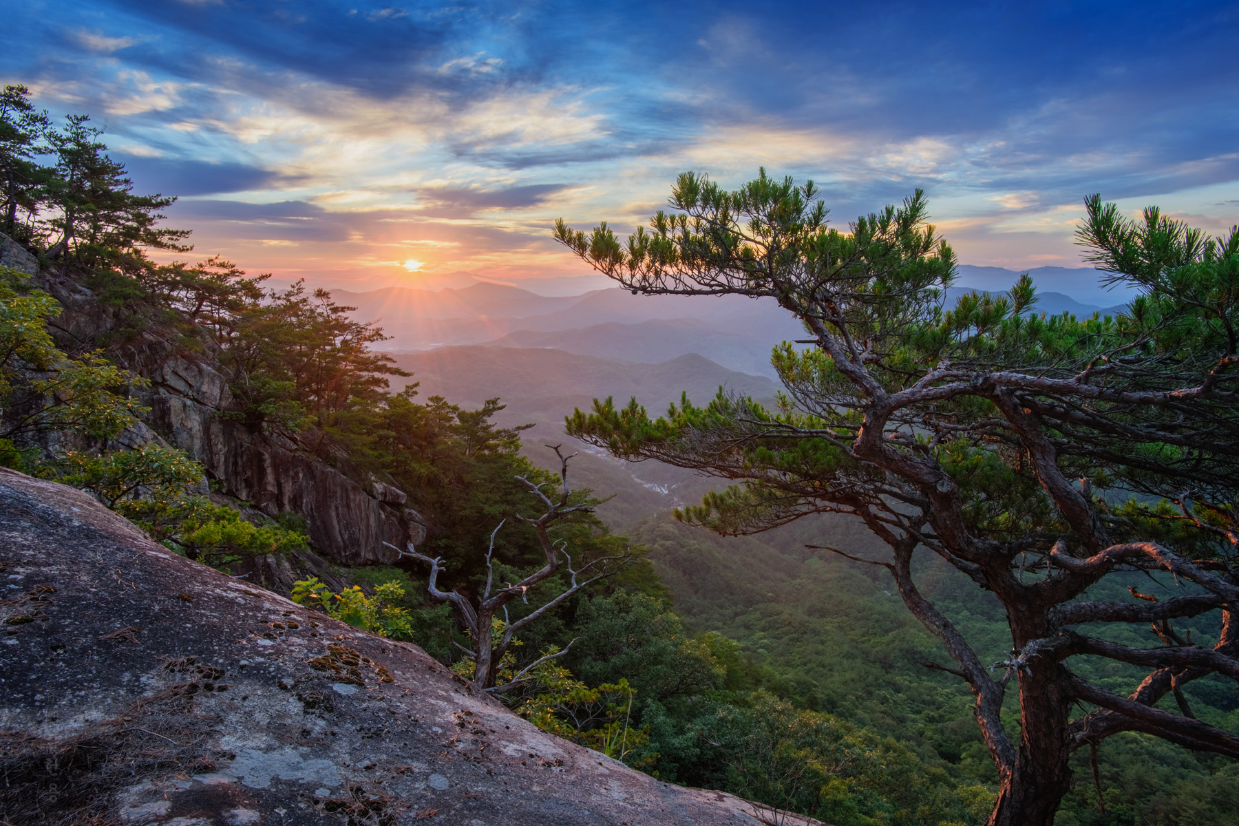 chuntaesan_7195_HDR_1.jpg